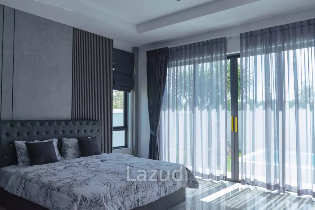 211.81 sqm modern pool villa in Hin Lek Fai Hua Hin