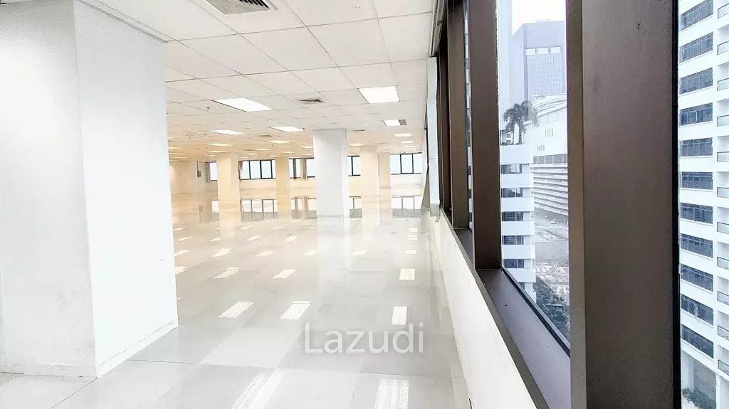 Office space for rent in Huaykwang