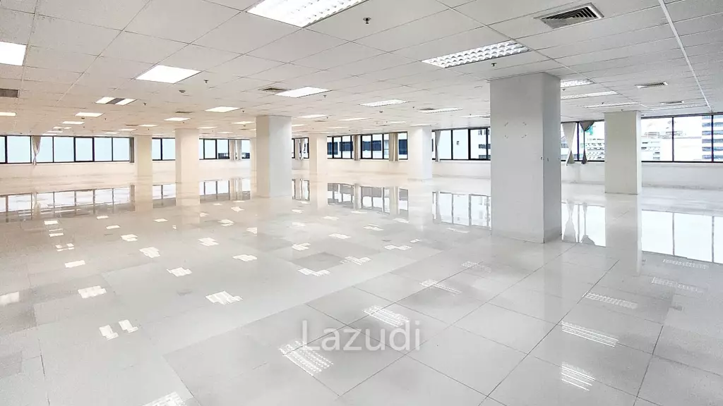 Office space for rent in Huaykwang