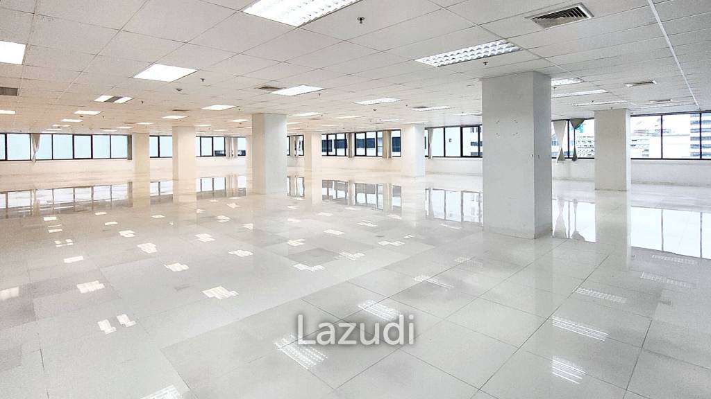Office space for rent in Huaykwang