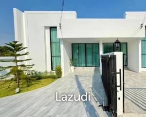 2 Bed 2 Bath 96 SQ.M Grand Townhome Pattaya
