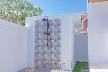 2 Beds 2.5 Bath 196.60 SQ.M Salween Forest Garden