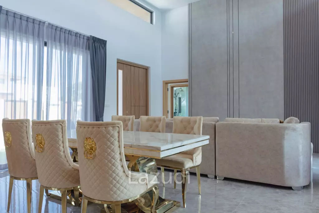 211.81 sqm modern pool villa in Hin Lek Fai Hua Hin