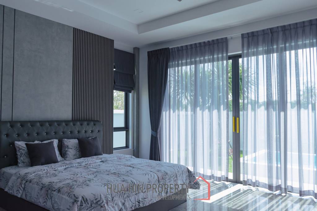 2 Beds 2.5 Bath 196.60 SQ.M Salween Forest Garden