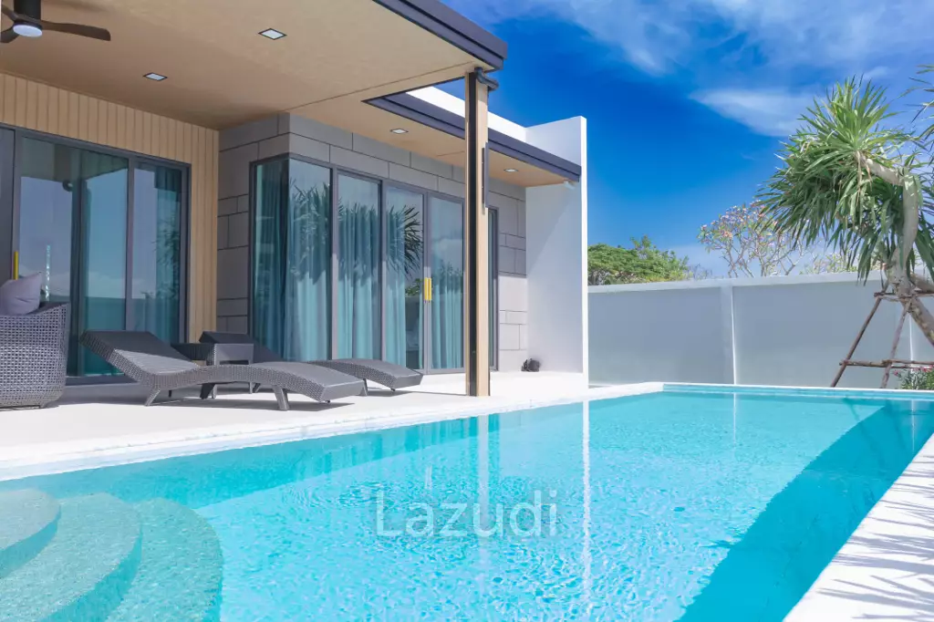 211.81 sqm modern pool villa in Hin Lek Fai Hua Hin
