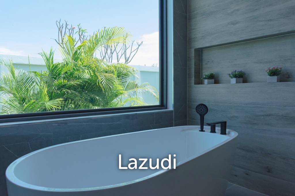 211.81 sqm modern pool villa in Hin Lek Fai Hua Hin