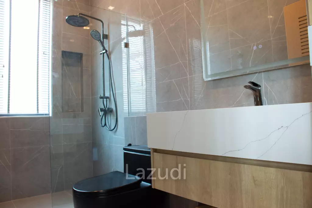 211.81 sqm modern pool villa in Hin Lek Fai Hua Hin