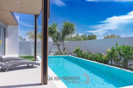 2 Beds 2.5 Bath 196.60 SQ.M Salween Forest Garden