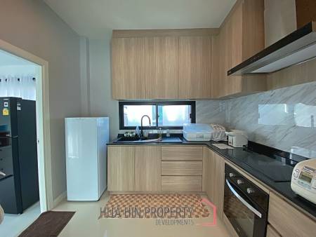 2 Story 3 Bed 3 Bath Villa Near Bluport Mall
