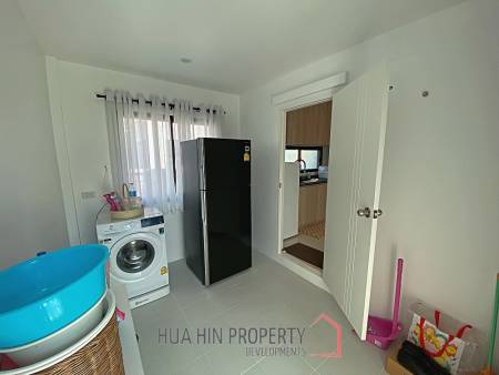 2 Story 3 Bed 3 Bath Villa Near Bluport Mall
