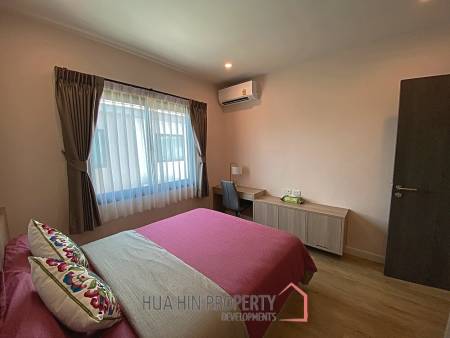 2 Story 3 Bed 3 Bath Villa Near Bluport Mall