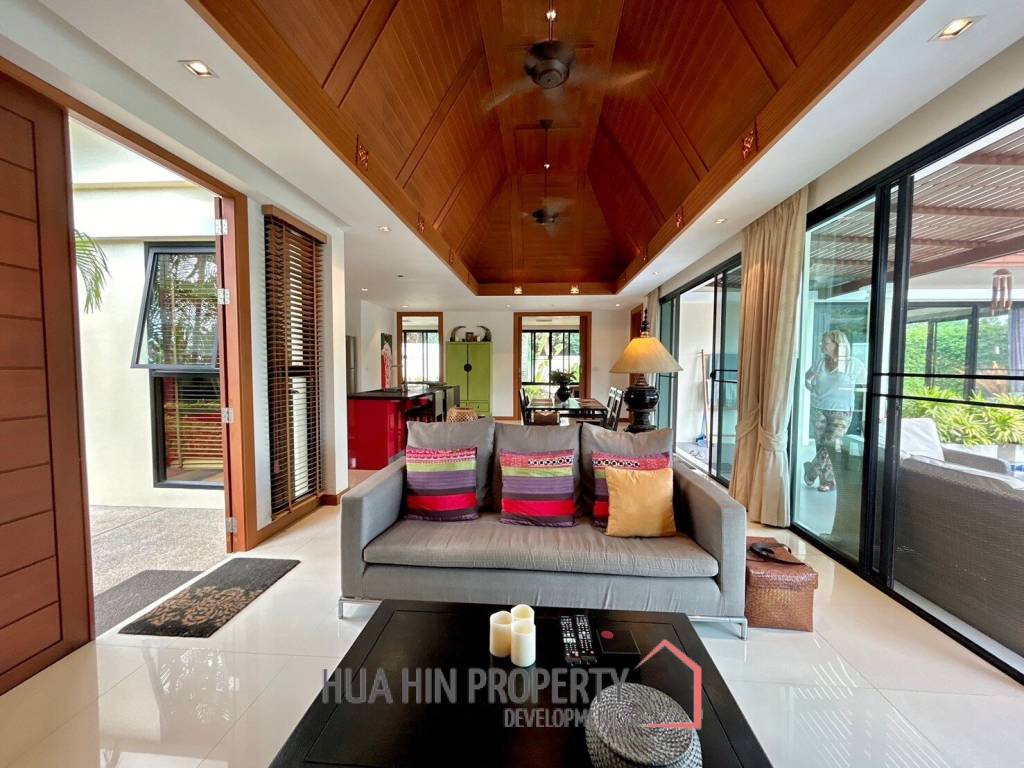 Panorama : 3 Bedroom Bali Style Pool Villa For Sale