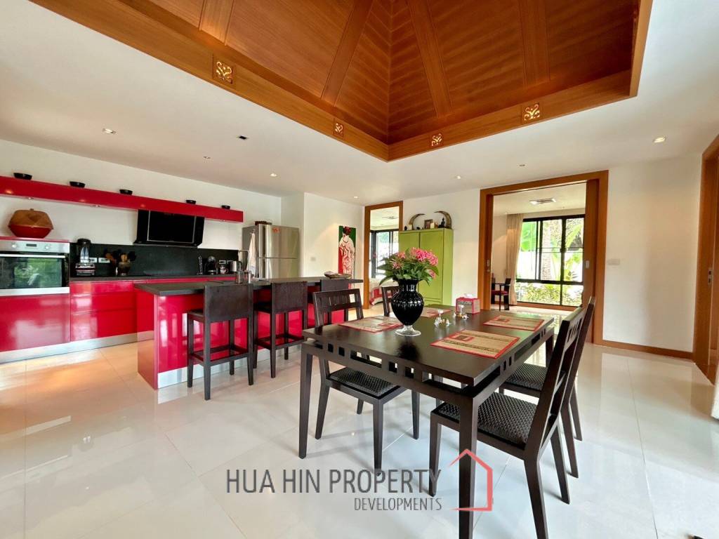 Panorama : 3 Bedroom Bali Style Pool Villa For Sale