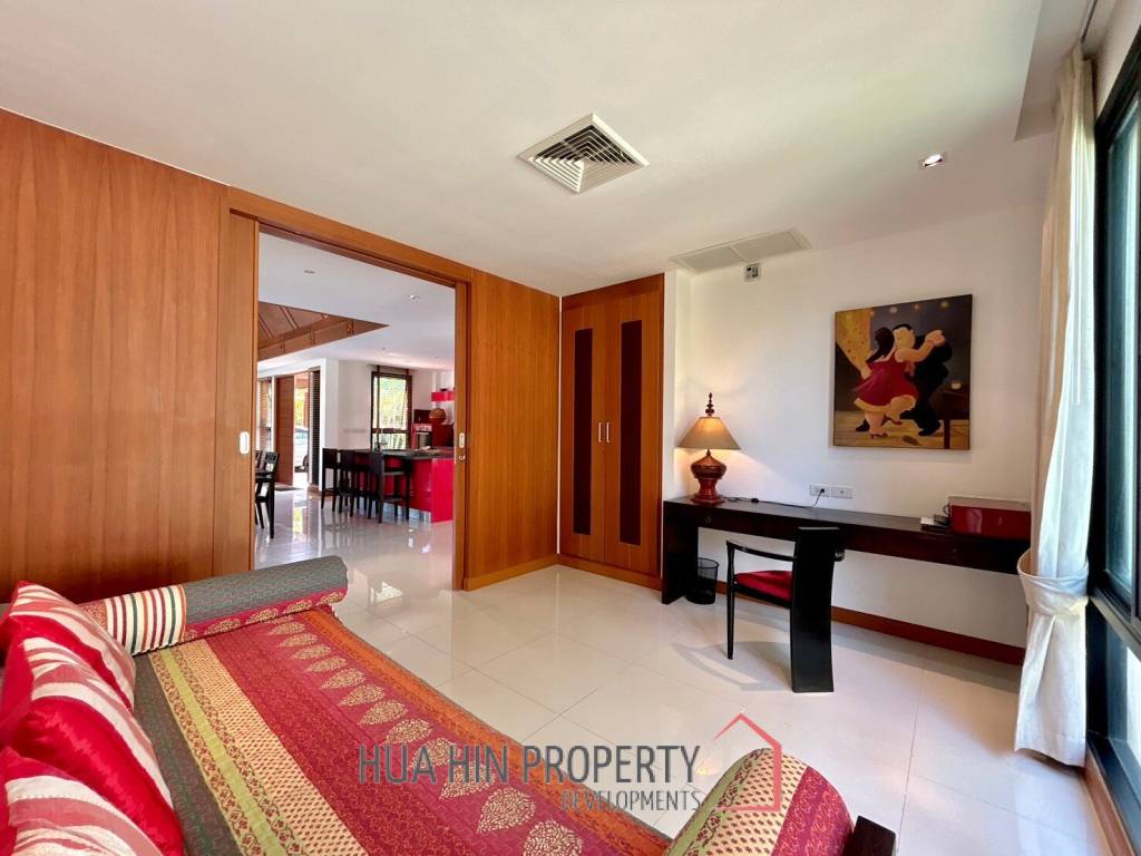 Panorama : 3 Bedroom Bali Style Pool Villa For Sale