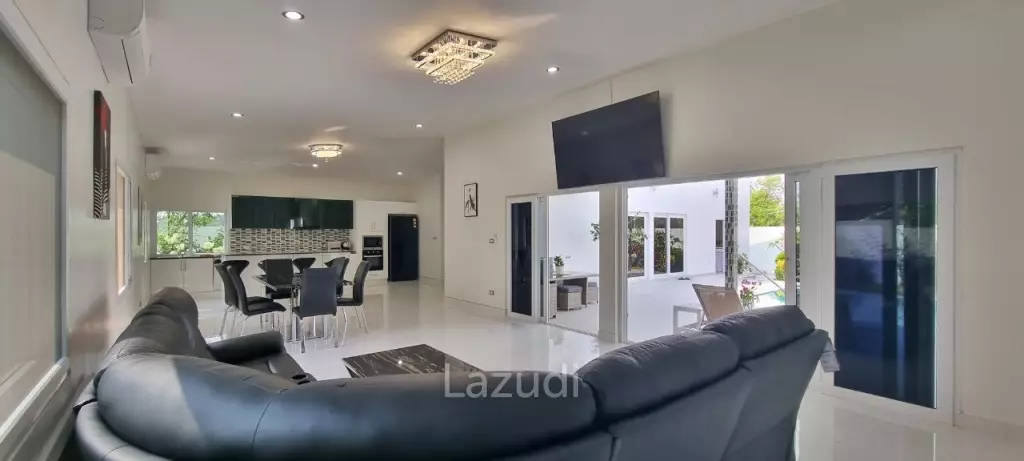 3 Beds 4 Baths 360 SQ.M. Pool Villa in Huay Yai