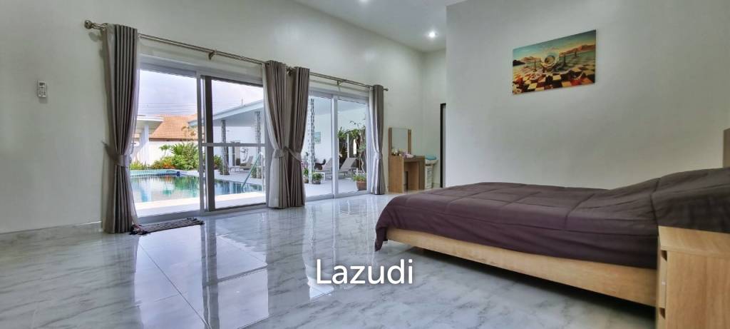 3 Beds 4 Baths 360 SQ.M. Pool Villa in Huay Yai