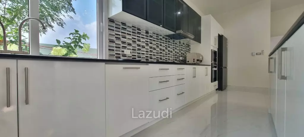 3 Beds 4 Baths 360 SQ.M. Pool Villa in Huay Yai