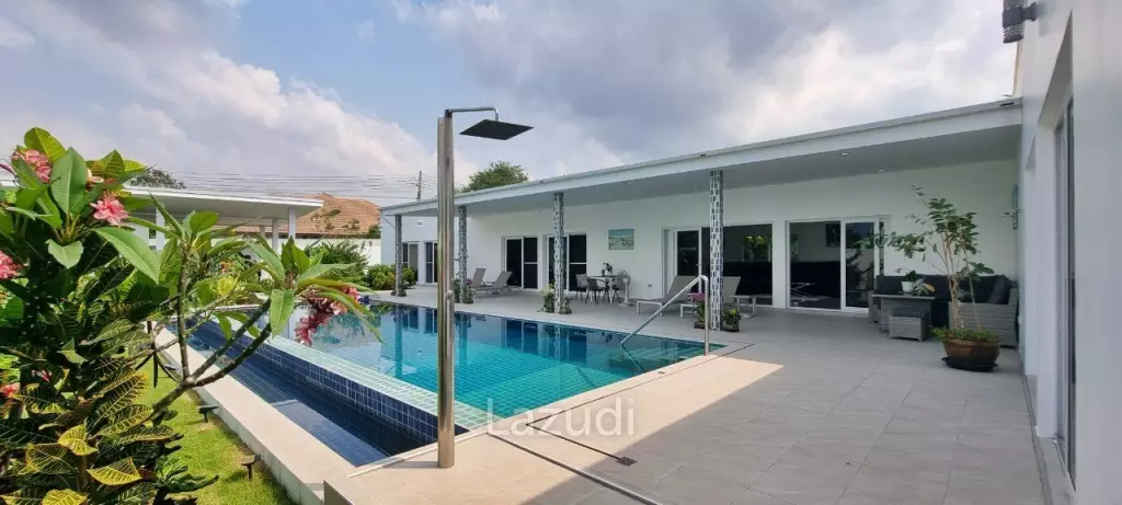 3 Beds 4 Baths 360 SQ.M. Pool Villa in Huay Yai