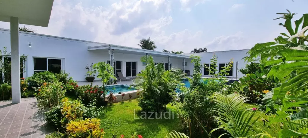 3 Beds 4 Baths 360 SQ.M. Pool Villa in Huay Yai