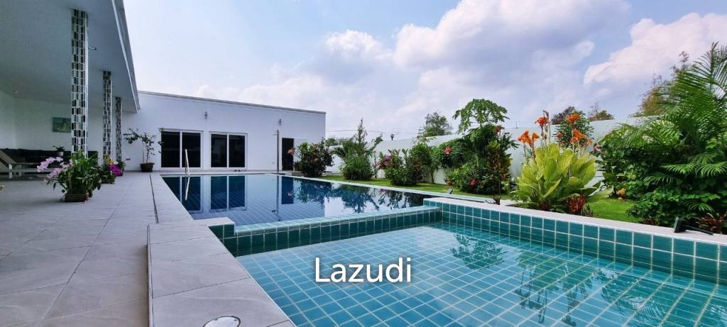 3 Beds 4 Baths 360 SQ.M. Pool Villa in Huay Yai