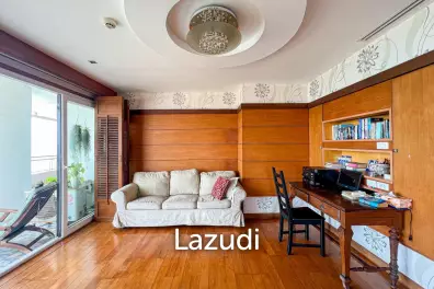 2 Beds 3 Baths 257 SQ.M. Saranchol Condominium