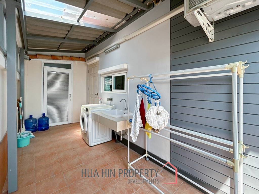 Sida Tropical Villas : 2 Bedroom Pool Villa in good Location