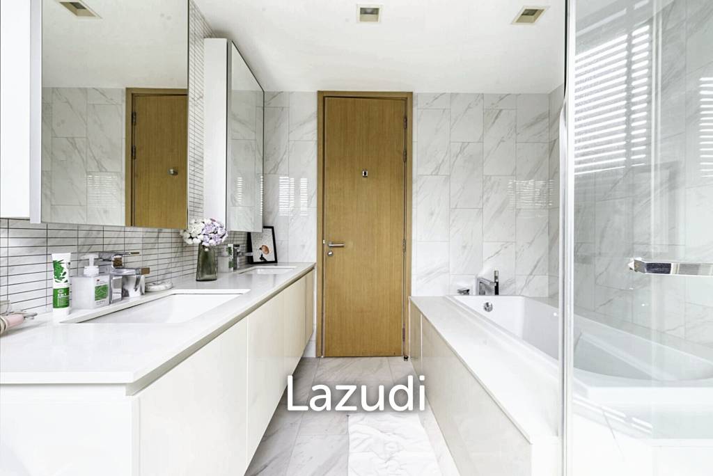 3 Bedroom 3 Bathroom 164 SQ.M Hyde Sukhumvit 11