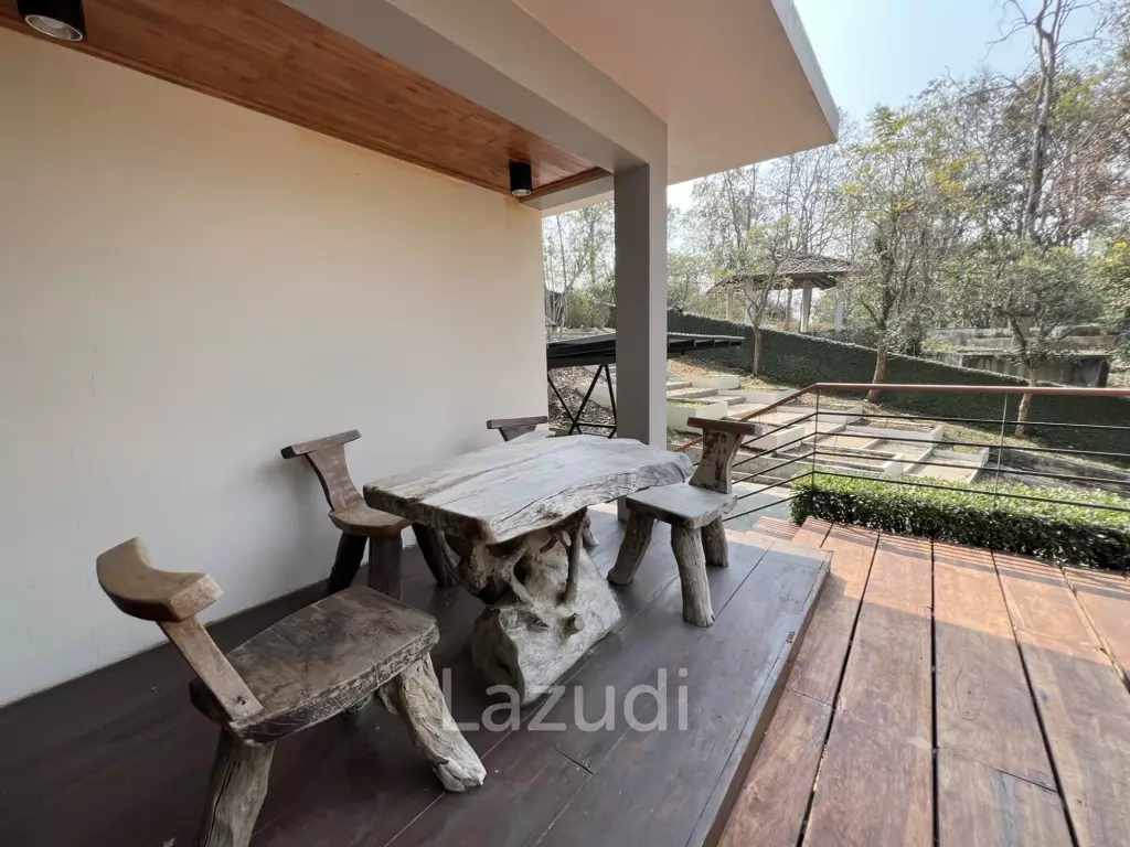 Luxurious Villa in Doi Hang, Chiang Rai with Lush Gardens