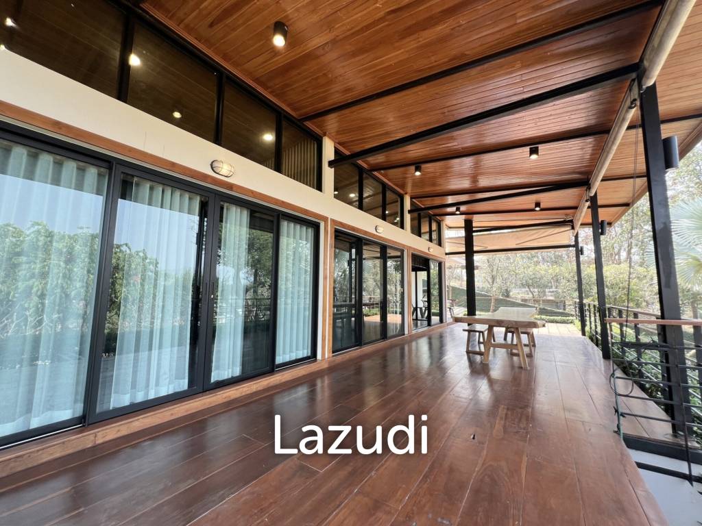 Luxurious Villa in Doi Hang, Chiang Rai with Lush Gardens