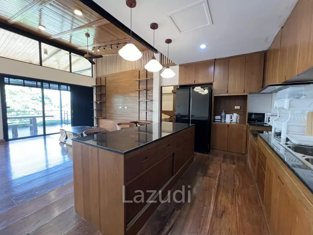 Luxurious Villa in Doi Hang, Chiang Rai with Lush Gardens