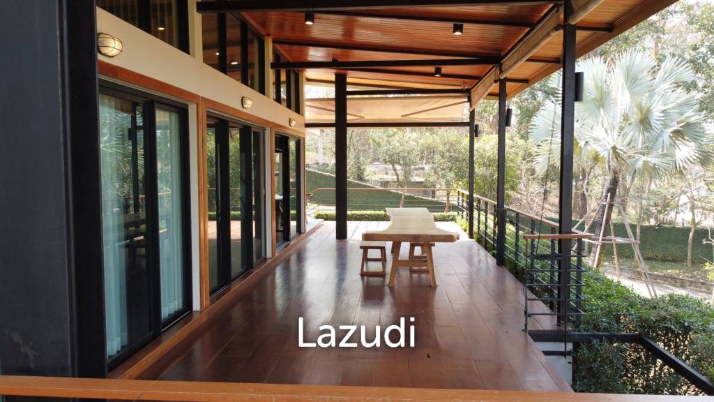 Luxurious Villa in Doi Hang, Chiang Rai with Lush Gardens