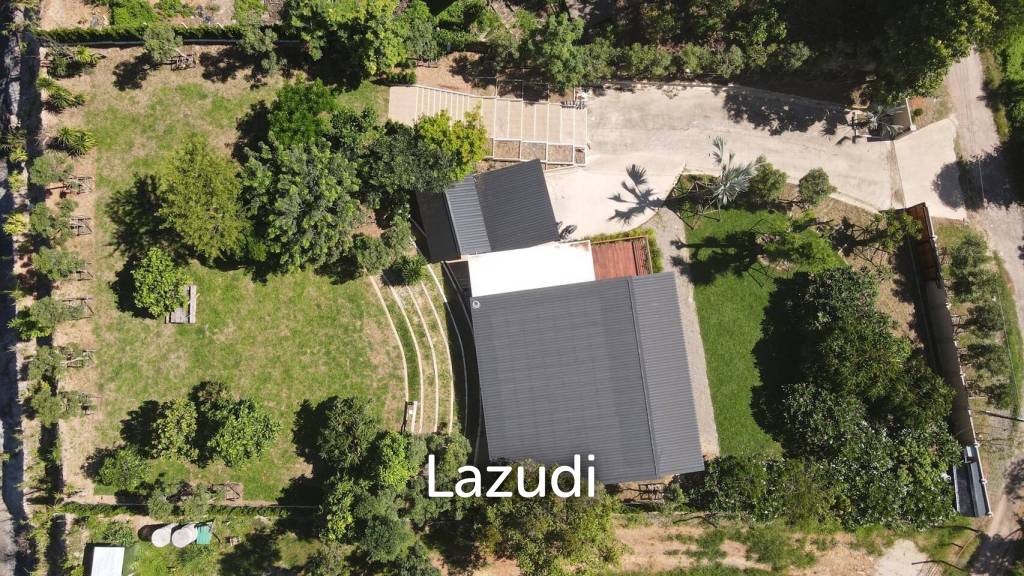 Luxurious Villa in Doi Hang, Chiang Rai with Lush Gardens
