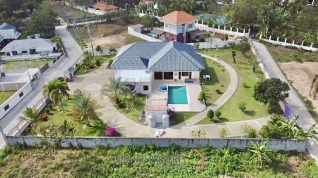 Stand Alone 5 Bedroom Pool Villa For Sale