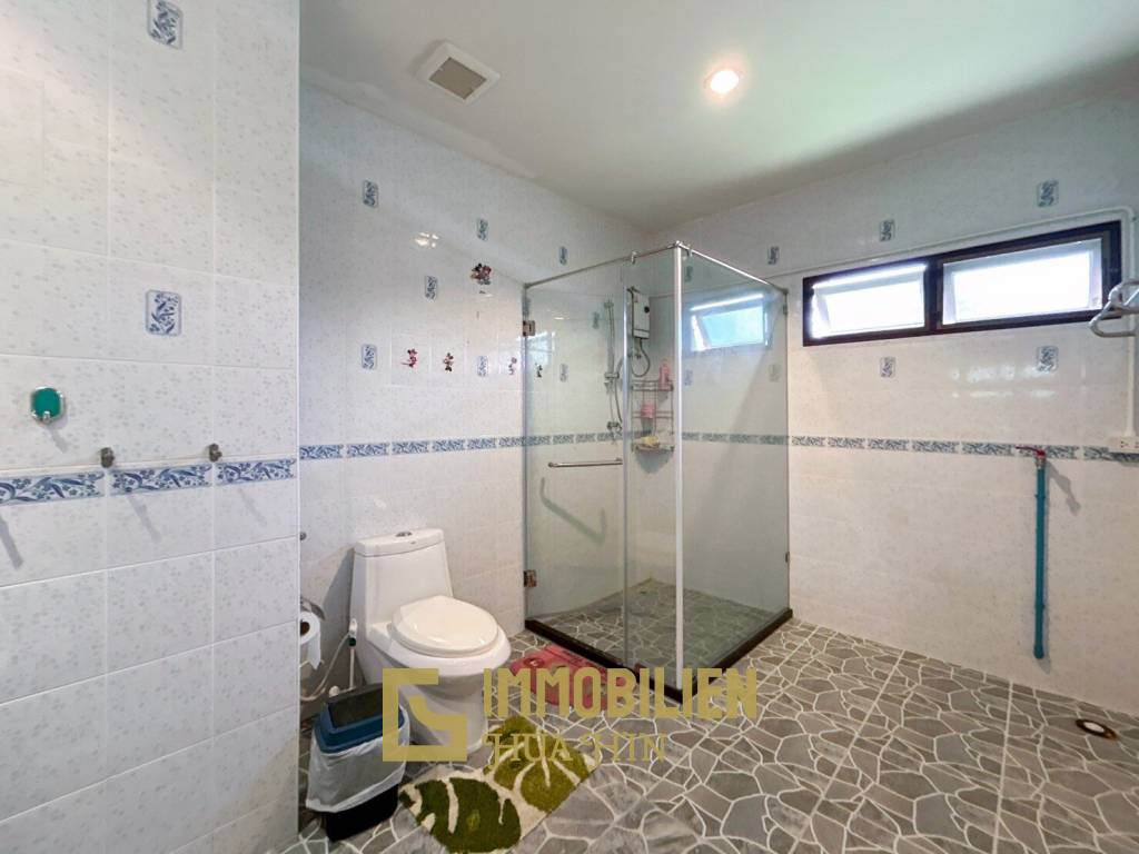 2,120 metro cuadrado 5 ` 4 Baño Villa de Venta