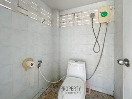Stand Alone 5 Bedroom Pool Villa For Sale
