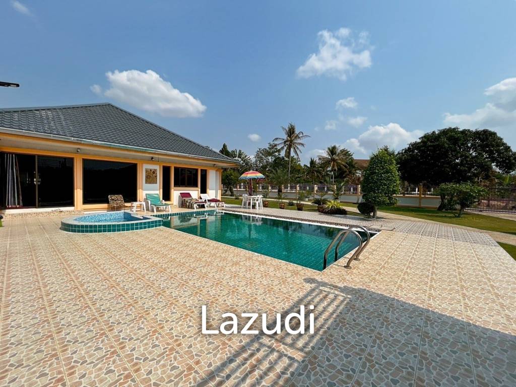 Stand Alone 5 Bedroom Pool Villa For Rent