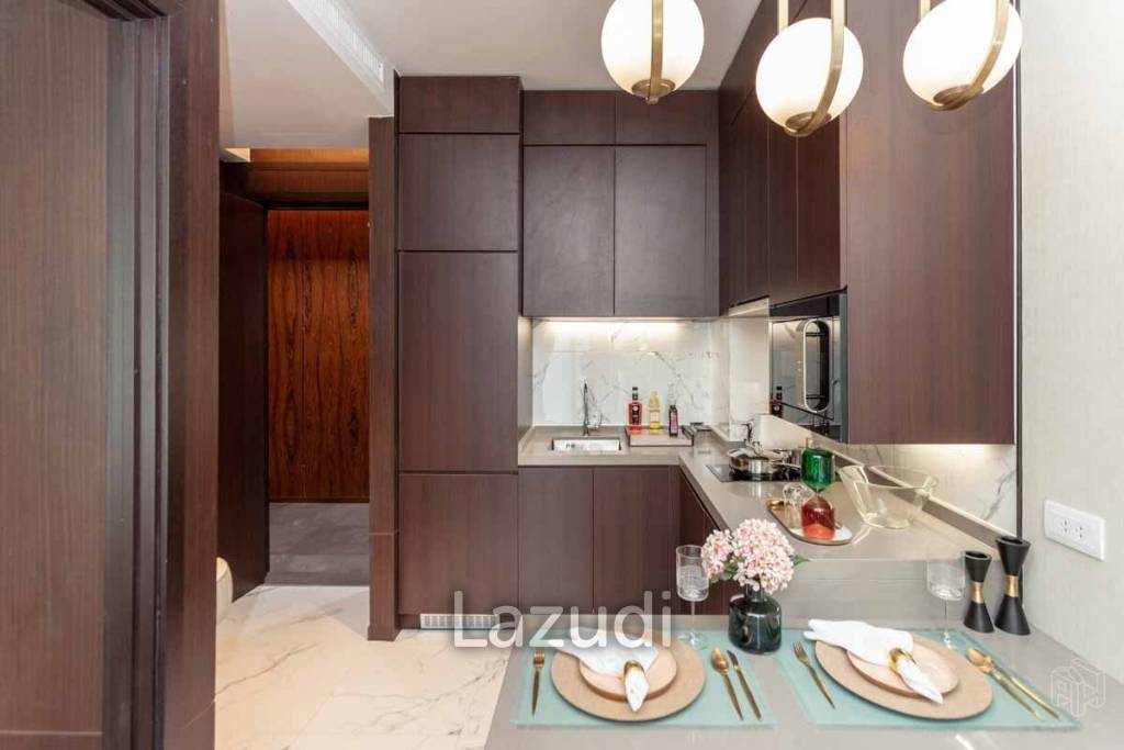 1 Bed 1 Bath 32.80 SQ.M. CLOUD Residences SKV23