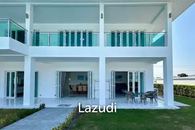Luxury 7 Bedrooms Pool Villa Close to Black Mountain