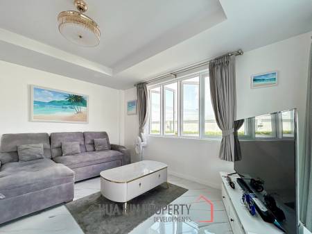Luxury 7 Bedrooms Pool Villa Close to Black Mountain