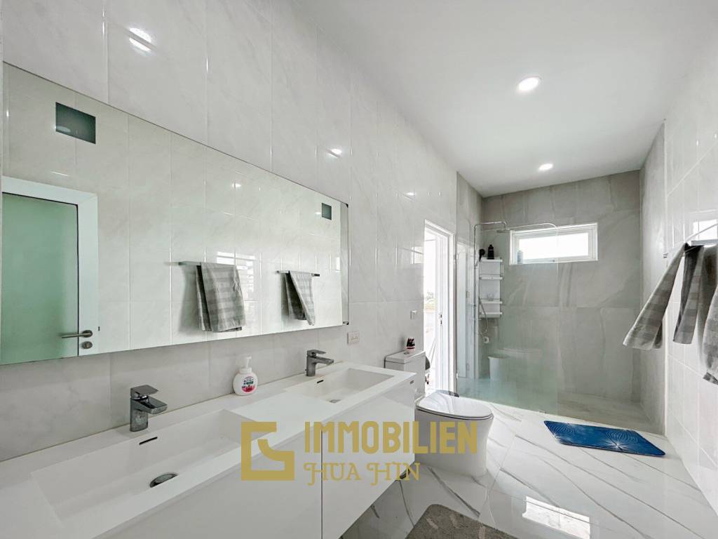 1,600 m² 7 Chambre 9 Salle de bain Villa Pour Vente