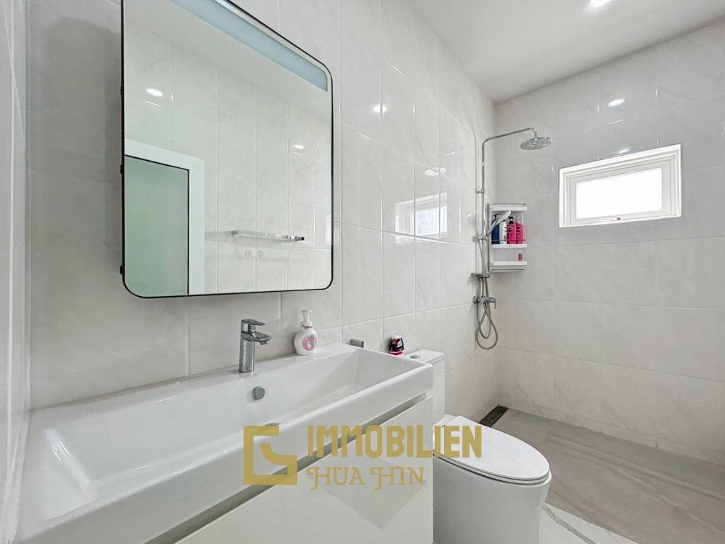 1,600 m² 7 Chambre 9 Salle de bain Villa Pour Vente