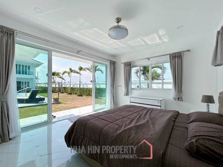 Luxury 7 Bedrooms Pool Villa Close to Black Mountain