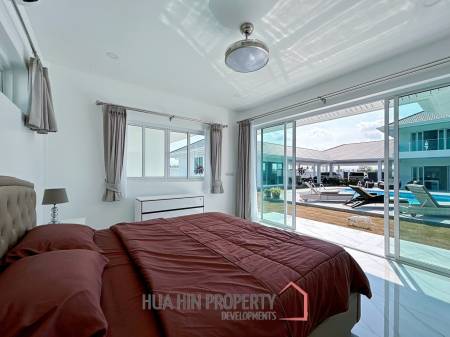 Luxury 7 Bedrooms Pool Villa Close to Black Mountain