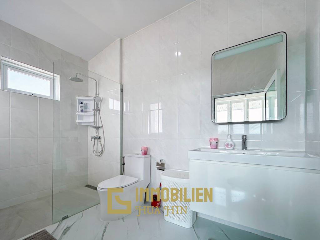 1,600 m² 7 Chambre 9 Salle de bain Villa Pour Vente