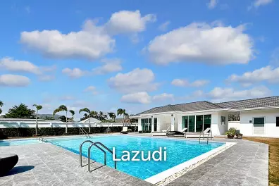 Luxury 7 Bedrooms Pool Villa Close to Black Mountain