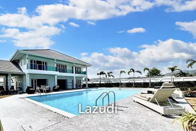 Luxury 7 Bedrooms Pool Villa Close to Black Mountain