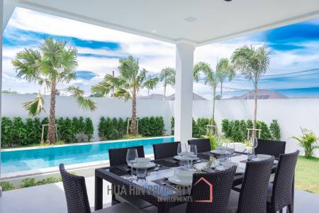 3 Beds 4 Baths 209 SQ.M 99 Village HuaHin