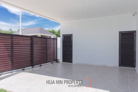 3 Beds 4 Baths 209 SQ.M 99 Village HuaHin