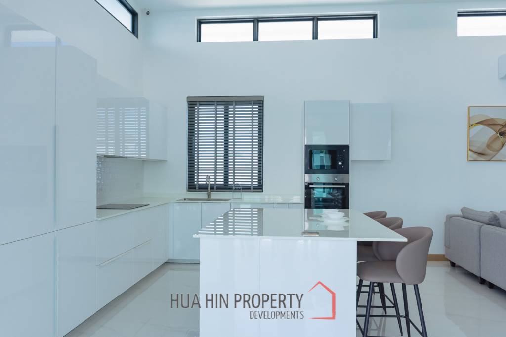 3 Beds 4 Baths 209 SQ.M 99 Village HuaHin