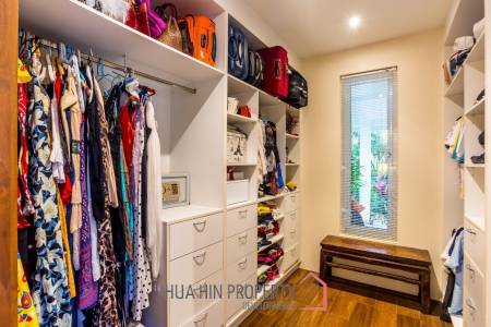 Luxury 3 Bed 3 Bath Mountain View Pool Villa For Sale at Baan Ing Phu